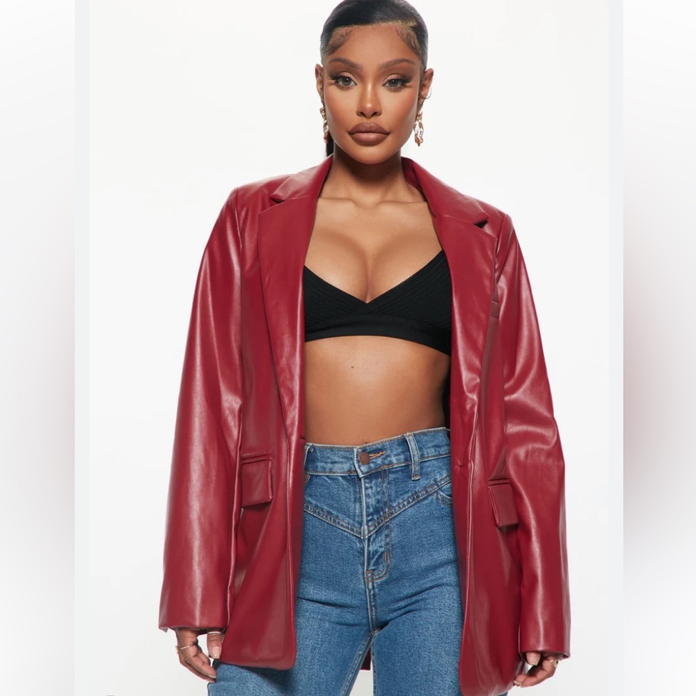 fashion nova Burgundy blazer size S